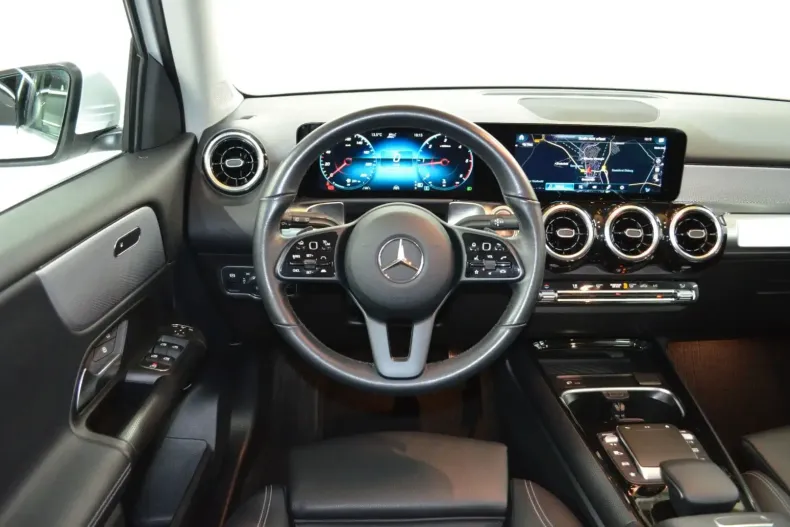 Mercedes-Benz GLB 220 din 2021 cu 106.000 km - oferta MER157632 - foto 9