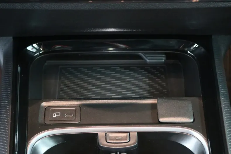 Mercedes-Benz GLB 220 din 2021 cu 106.000 km - oferta MER157632 - foto 21