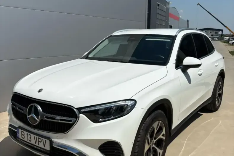 Mercedes-Benz GLC 220 din 2023 cu 24.500 km - oferta MER157644 - foto 2