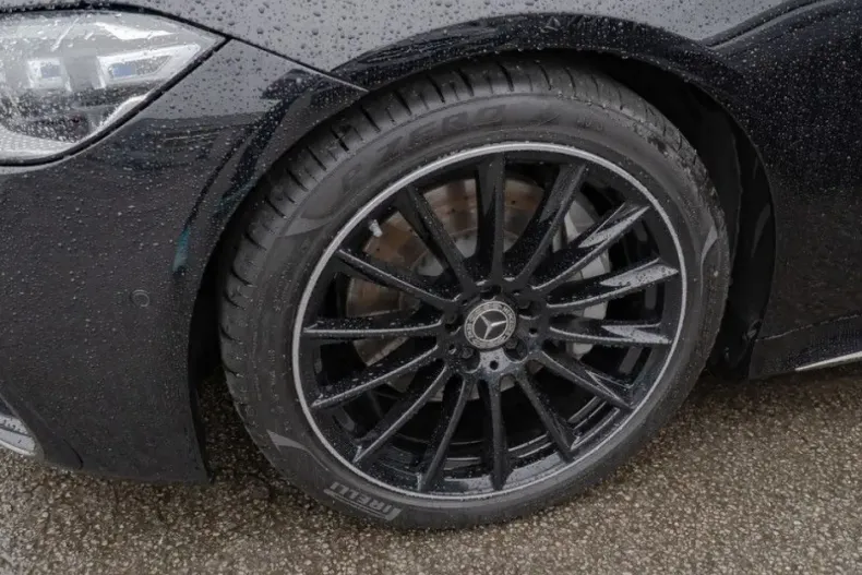 Mercedes-Benz S 350 din 2024 cu 8.560 km - oferta MER157646 - foto 2