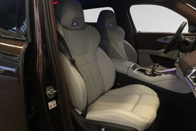 BMW XM din 2024 cu 2.800 km - oferta BMW157649 - foto 6