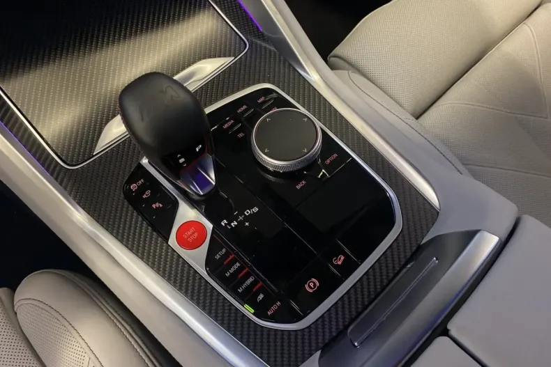 BMW XM din 2024 cu 2.800 km - oferta BMW157649 - foto 9