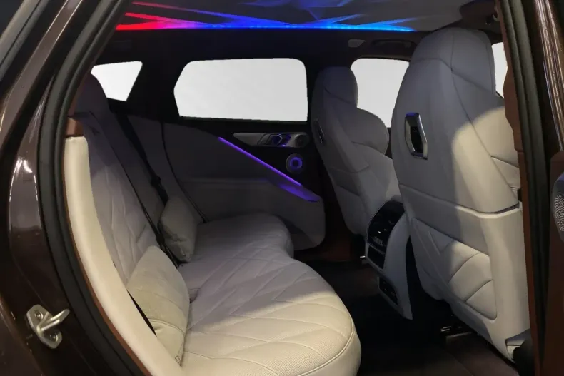 BMW XM din 2024 cu 2.800 km - oferta BMW157649 - foto 10