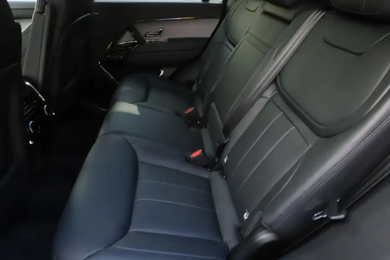 Land Rover Range Rover Sport din 2024 cu 12.900 km - oferta LAN157650 - foto 13