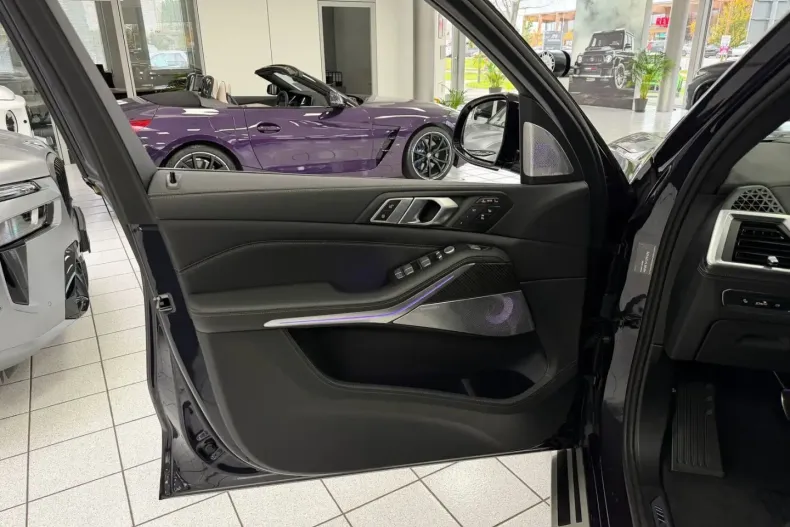 BMW X7 din 2024 cu 3.844 km - oferta BMW157652 - foto 8