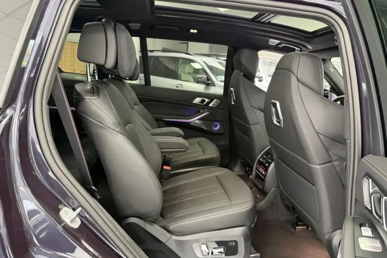 BMW X7 din 2024 cu 3.844 km - oferta BMW157652 - foto 22