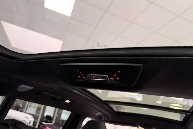 BMW X7 din 2024 cu 3.844 km - oferta BMW157652 - foto 26