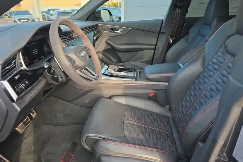 Audi RSQ8 din 2024 cu 14.569 km - oferta AUD157654 - foto 9