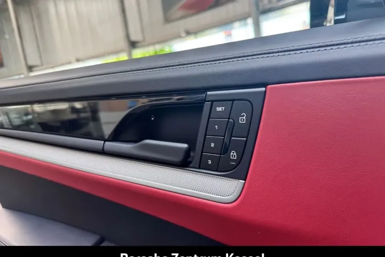 Porsche Cayenne din 2024 cu 8.999 km - oferta POR157655 - foto 24