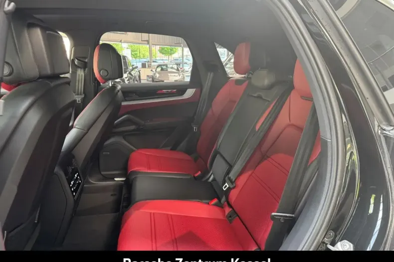 Porsche Cayenne din 2024 cu 8.999 km - oferta POR157655 - foto 31