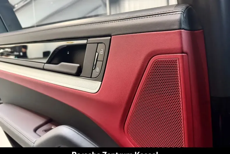 Porsche Cayenne din 2024 cu 8.999 km - oferta POR157655 - foto 34