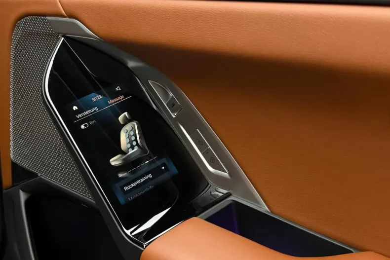 BMW i7 din 2024 cu 12.000 km - oferta BMW157656 - foto 22