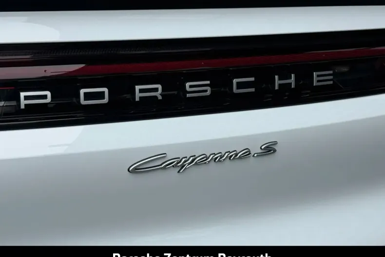 Porsche Cayenne din 2024 cu 12.300 km - oferta POR157657 - foto 32