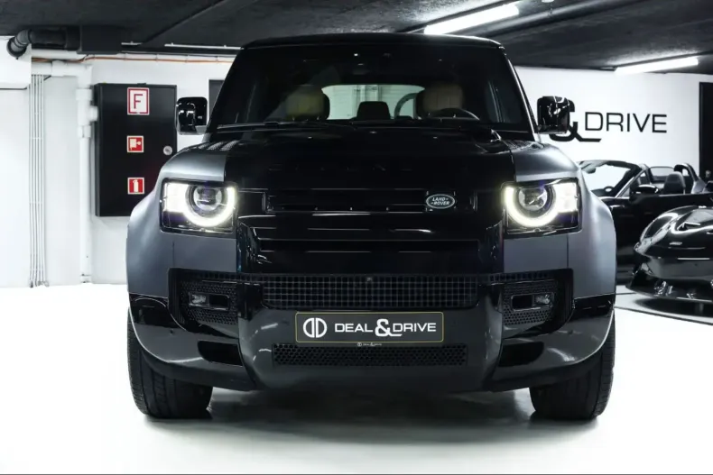 Land Rover Defender din 2024 cu 14.500 km - oferta LAN157658 - foto 5