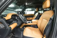 Land Rover Defender din 2024 cu 14.500 km - oferta LAN157658 - foto 12