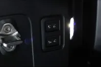 Land Rover Defender din 2024 cu 14.500 km - oferta LAN157658 - foto 27