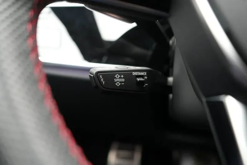 Audi S8 din 2024 cu 7.904 km - oferta AUD157659 - foto 9