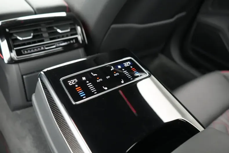 Audi S8 din 2024 cu 7.904 km - oferta AUD157659 - foto 17