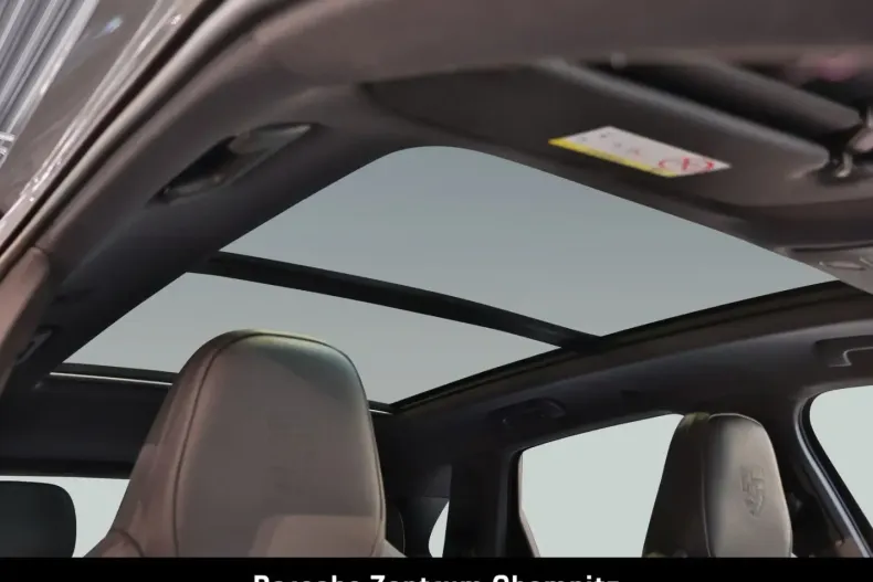 Porsche Cayenne din 2024 cu 11.500 km - oferta POR157660 - foto 28