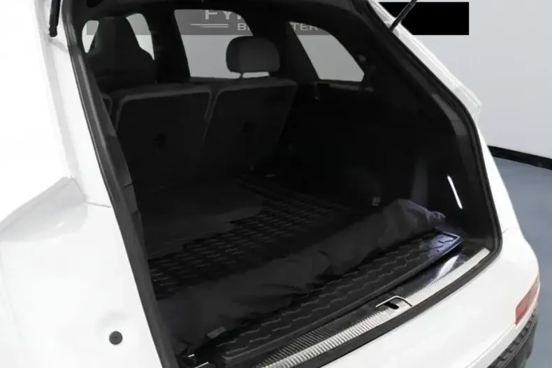 Audi SQ7 din 2024 cu 19.000 km - oferta AUD157661 - foto 8