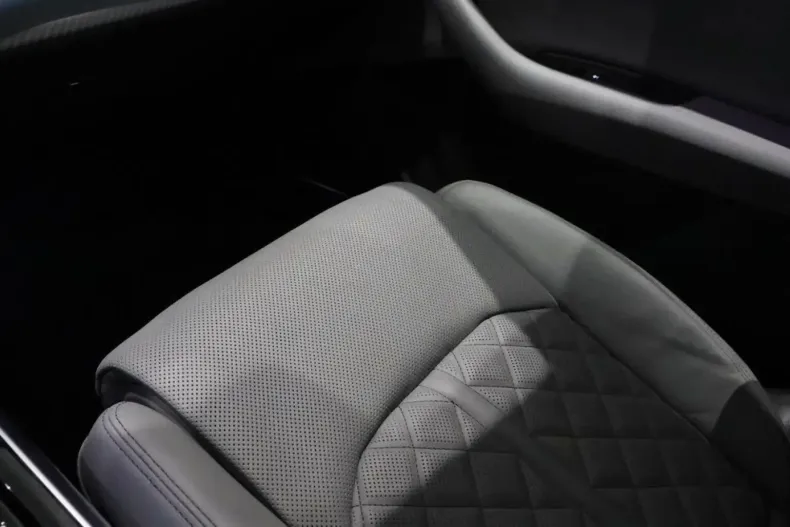 Audi SQ7 din 2024 cu 19.000 km - oferta AUD157661 - foto 19