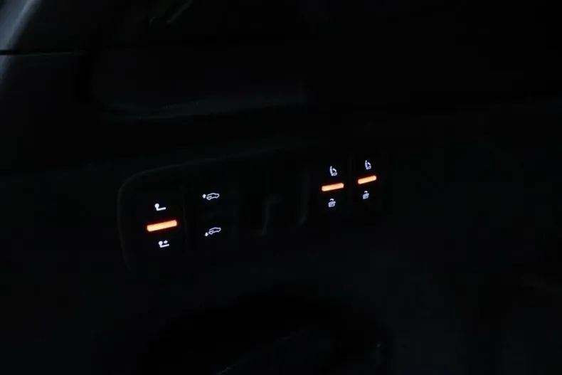 Audi SQ7 din 2024 cu 19.000 km - oferta AUD157661 - foto 28