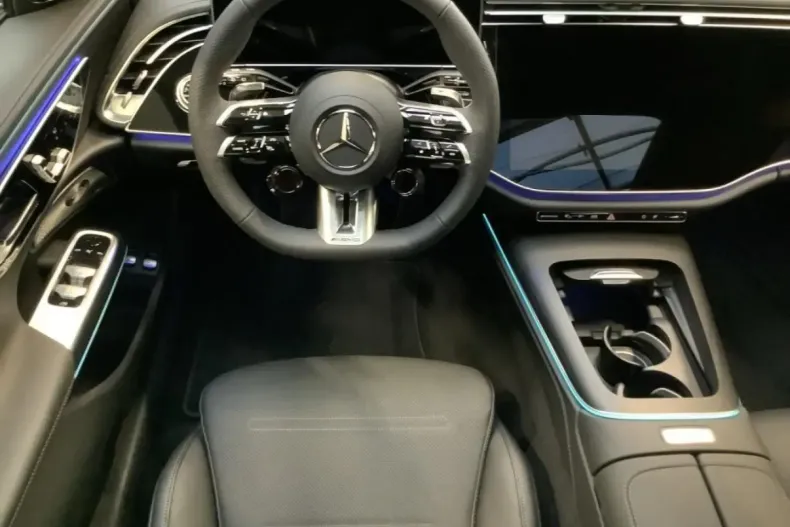 Mercedes-Benz E 53 AMG din 2024 cu 9.500 km - oferta MER157663 - foto 9