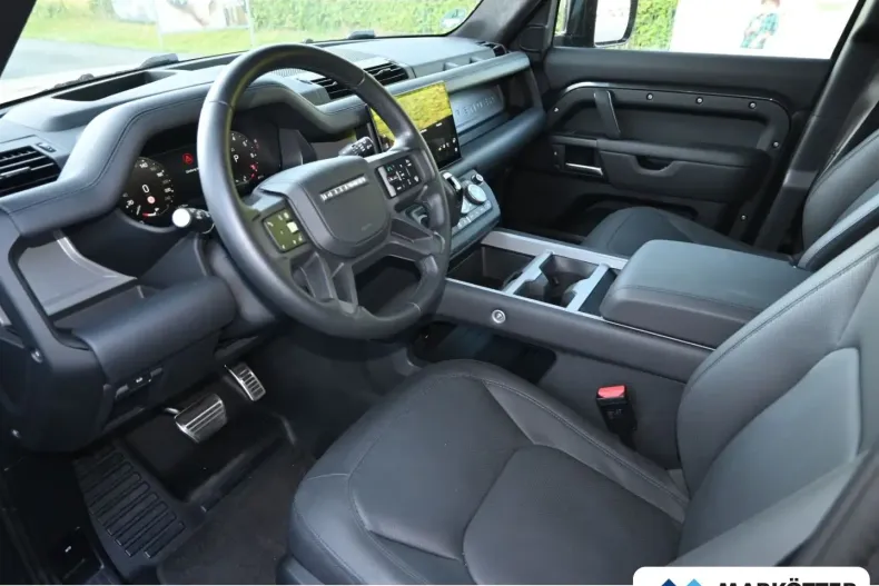 Land Rover Defender din 2024 cu 5.425 km - oferta LAN157664 - foto 3