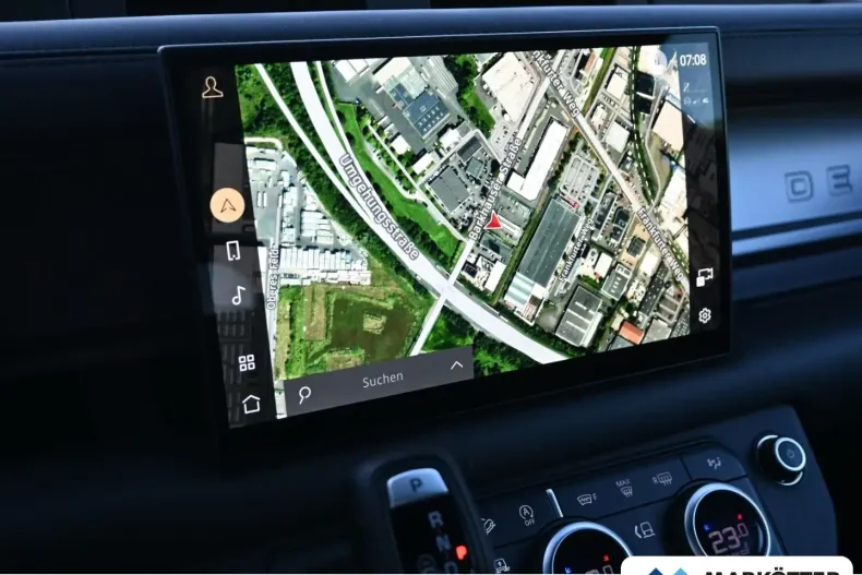 Land Rover Defender din 2024 cu 5.425 km - oferta LAN157664 - foto 18