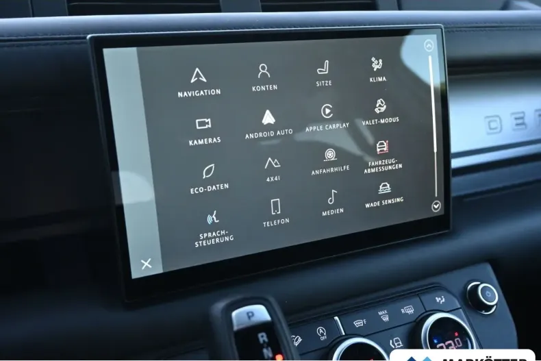 Land Rover Defender din 2024 cu 5.425 km - oferta LAN157664 - foto 19