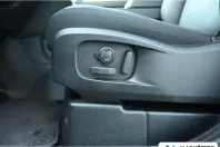 Land Rover Defender din 2024 cu 5.425 km - oferta LAN157664 - foto 26