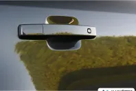 Land Rover Defender din 2024 cu 5.425 km - oferta LAN157664 - foto 33