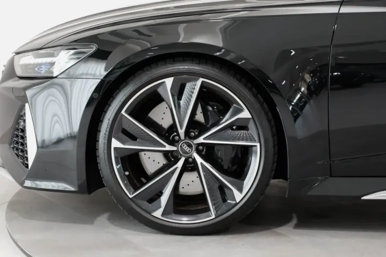 Audi RS6 din 2024 cu 13.950 km - oferta AUD157666 - foto 8