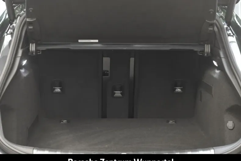 Porsche Taycan din 2024 cu 15.182 km - oferta POR157667 - foto 7