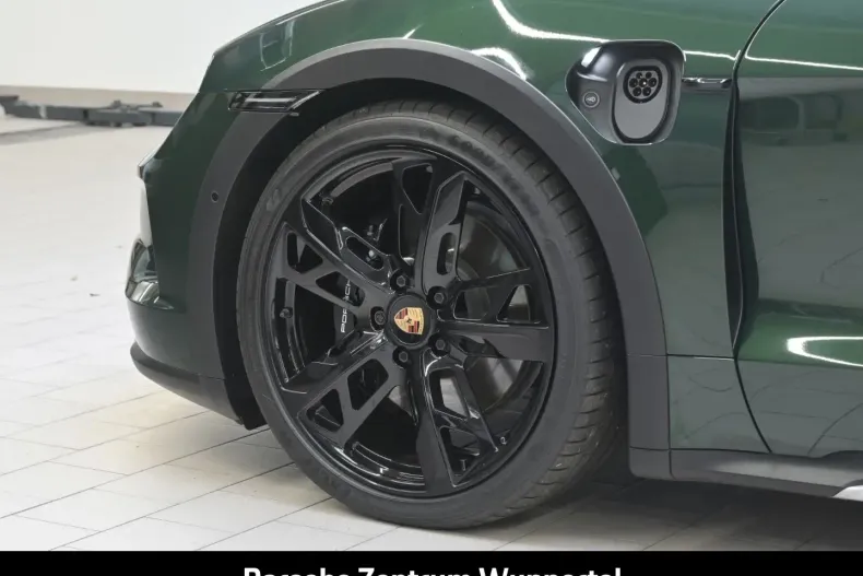 Porsche Taycan din 2024 cu 15.182 km - oferta POR157667 - foto 8