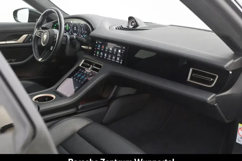 Porsche Taycan din 2024 cu 15.182 km - oferta POR157667 - foto 22