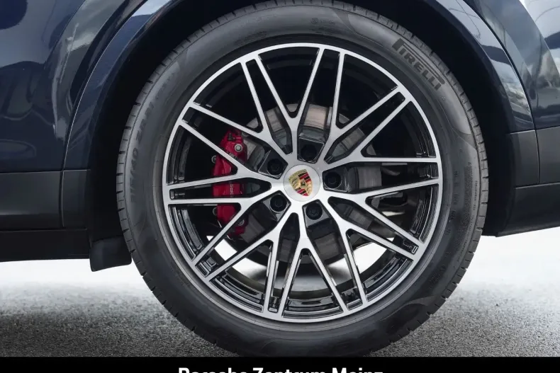 Porsche Cayenne din 2024 cu 12.268 km - oferta POR157668 - foto 9