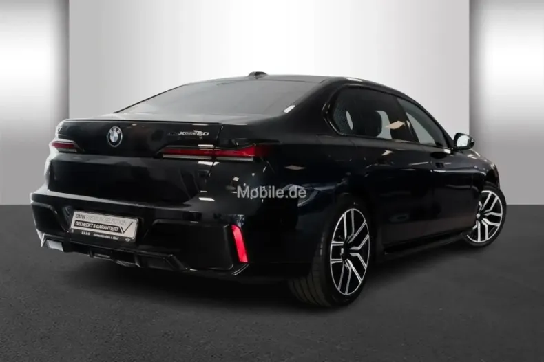 BMW i7 din 2024 cu 19.822 km - oferta BMW157673 - foto 3