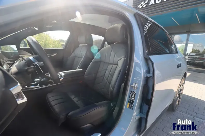 BMW i7 din 2024 cu 16.707 km - oferta BMW157674 - foto 6