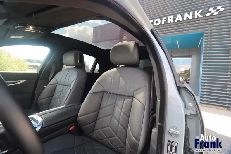 BMW i7 din 2024 cu 16.707 km - oferta BMW157674 - foto 15