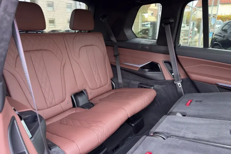 BMW X7 din 2024 cu 18.436 km - oferta BMW157675 - foto 16