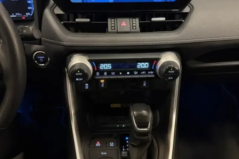 Toyota RAV4 din 2023 cu 25.229 km - oferta TOY157683 - foto 22