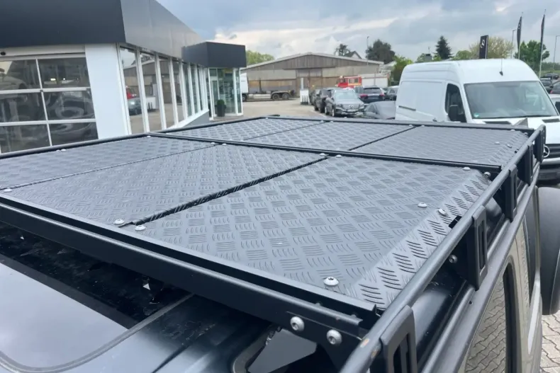 Mercedes-Benz G 400 din 2022 cu 6.200 km - oferta MER157692 - foto 15