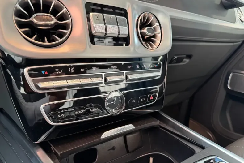 Mercedes-Benz G 500 din 2024 cu 1.850 km - oferta MER157693 - foto 23