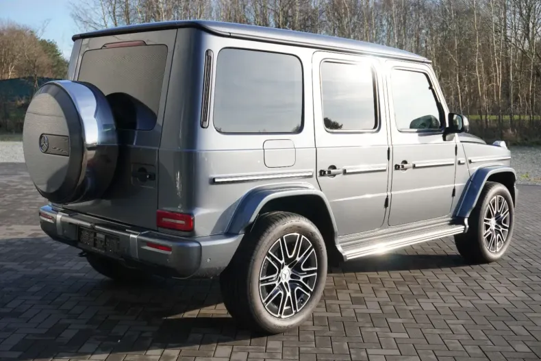 Mercedes-Benz G 450 din 2024 cu 2.400 km - oferta MER157696 - foto 13
