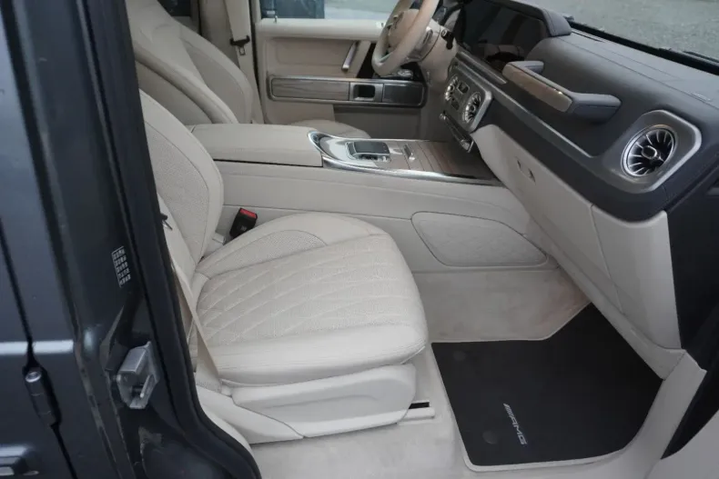 Mercedes-Benz G 450 din 2024 cu 2.400 km - oferta MER157696 - foto 27