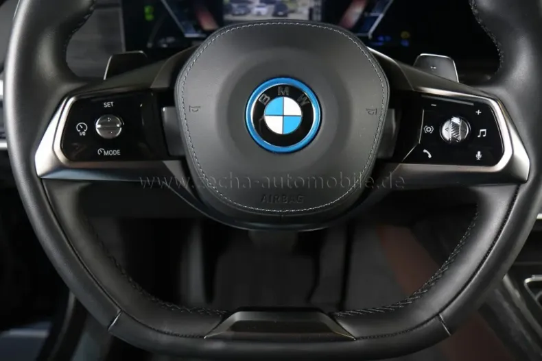 BMW 750 din 2023 cu 7.500 km - oferta BMW157707 - foto 5