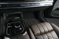 BMW 750 din 2023 cu 7.500 km - oferta BMW157707 - foto 6