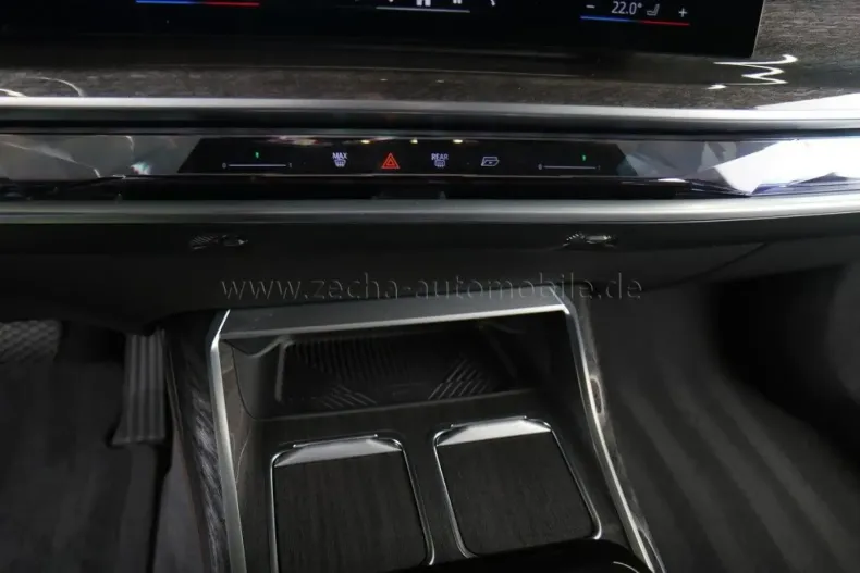 BMW 750 din 2023 cu 7.500 km - oferta BMW157707 - foto 9