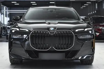 BMW 740 din 2024 - oferta BMW157708